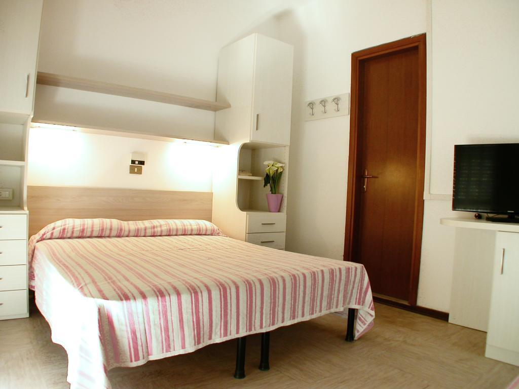 Albergo Aquila Lido di Jesolo Værelse billede